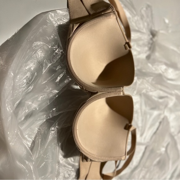 Victoria's Secret Bra Body by Victoria Strapless Lined Underwire Light Beige - Picture 4 of 10